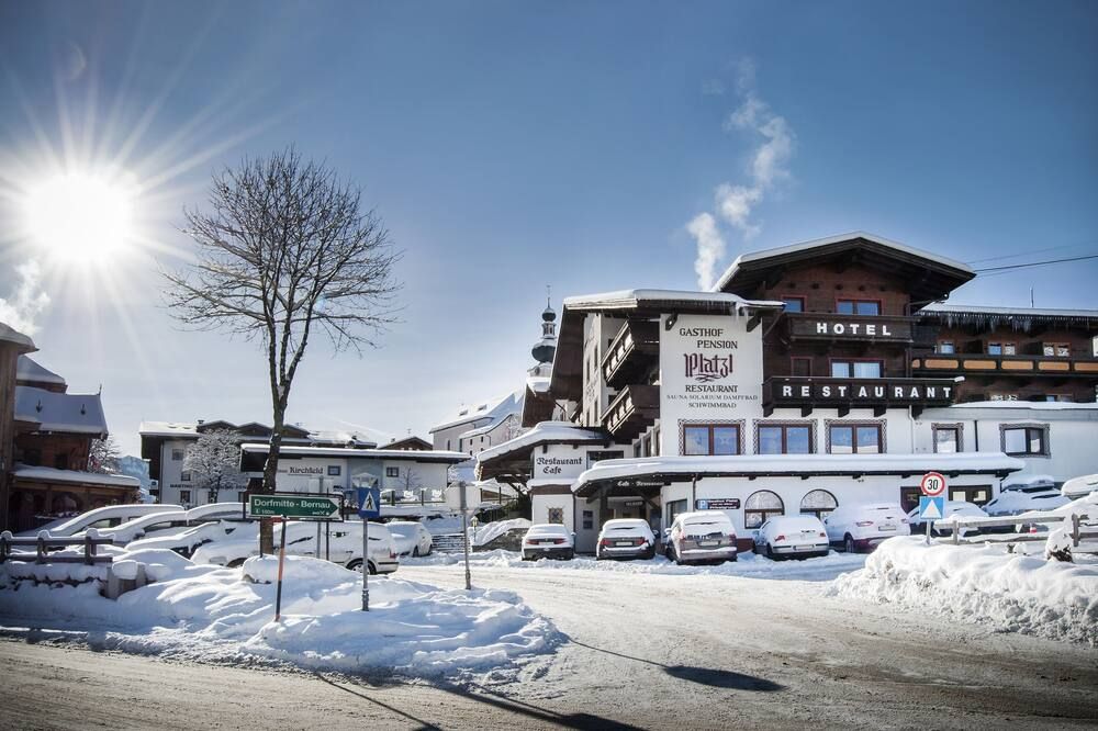 هوتل بلاتزل