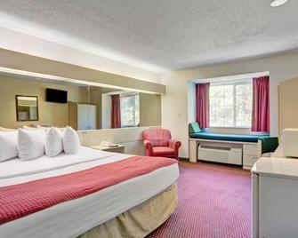 Stay Express Inn & Suites Atlanta - Union City - Bedroom