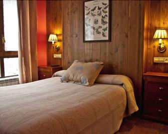 Hostal La Fuen - Parzán - Ložnice