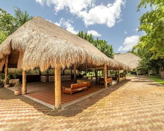 The Lodge at Chichen Itza - Chichen Itza - Patio