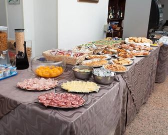 Hotel Asiago Beach - Lido di Savio - Buffet