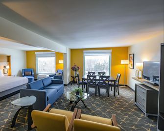 Holiday Inn Piscataway - Somerset By IHG - Piscataway - Schlafzimmer