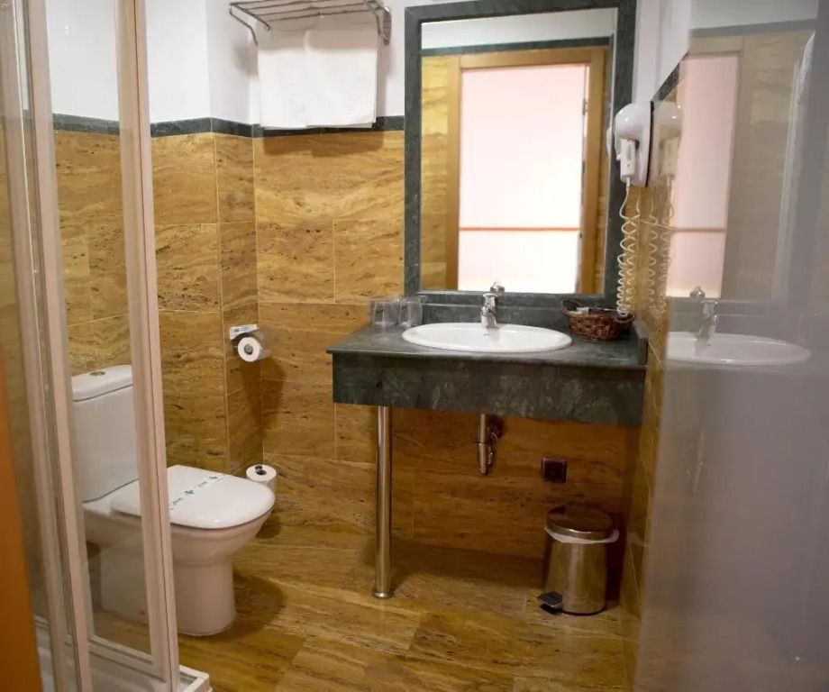 هوتل لا غاليريكا