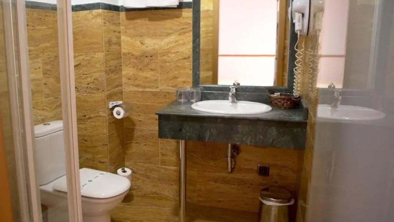 هوتل لا غاليريكا