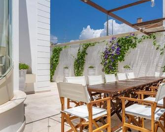 Relais Carlo Alberto - Lido Marini - Patio