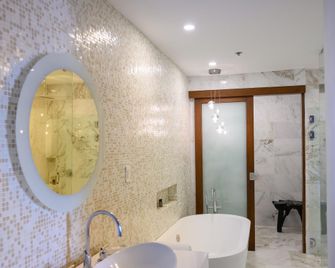 Intercontinental Hotels Managua At Metrocentro Mall By IHG - Managua