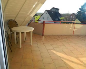 Messeapartment, Messezimmer Sehnde - Sehnde - Balcón