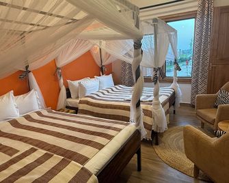 Moyoni Africa Lodge and Tours - Arusha - Habitación