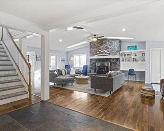 Lake Therapy On Keuka | Lakefront | Flx | Hot Tub - Branchport - Sala de estar