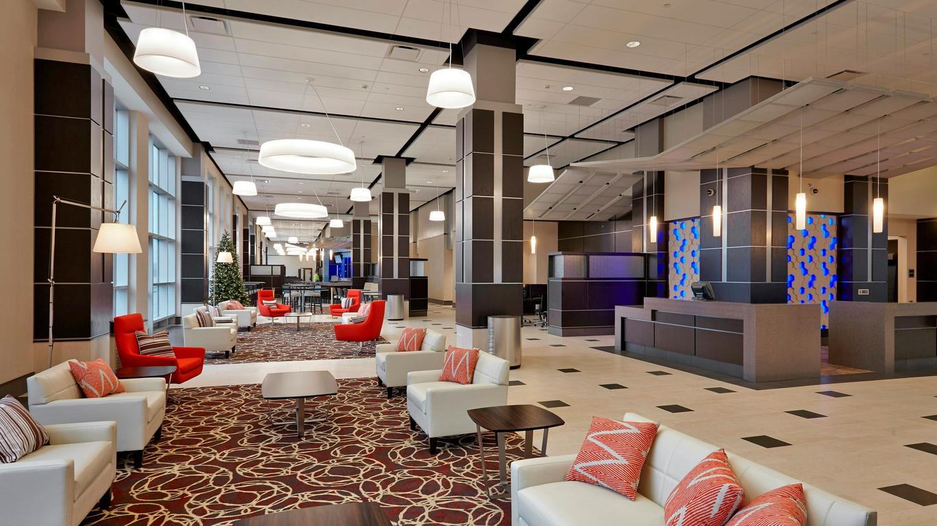 DoubleTree by Hilton Lawrenceburg
