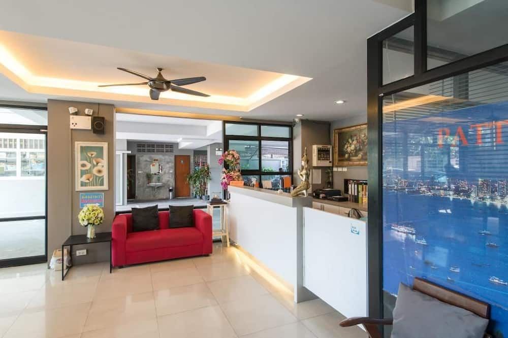 تي 5 سويتس آت باتايا