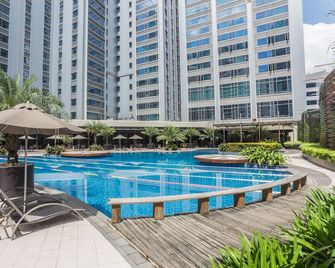 The Alpha Suites - Manila - Piscina