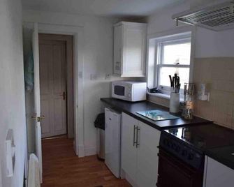 Upper Imeraval Cottage Sleeps 6 Pet-Friendly - Isle of Islay - Κουζίνα