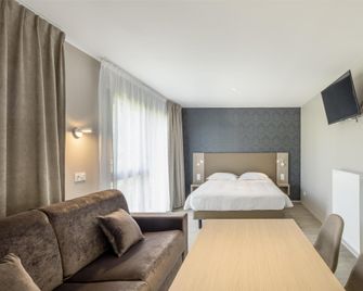The Originals City, Hôtel Les Caps, Saint-Brieuc Est - Lamballe - Camera da letto