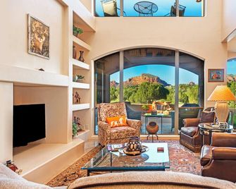The Iconic | Views | Luxury+Serenity | Koi Pond - Sedona - Salon