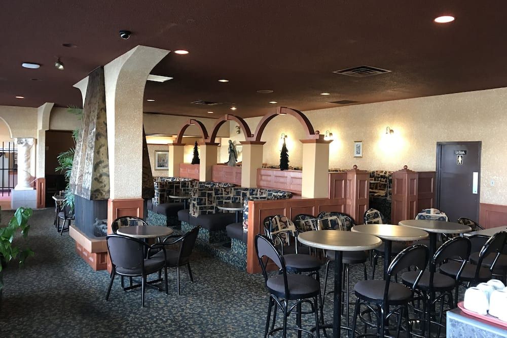 Key West Inn - Devon - Restaurante