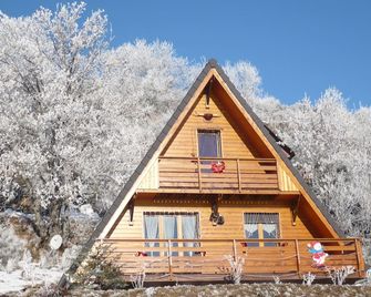 Nice independent chalet-Buron in the volcano park - Besse-et-Saint-Anastaise - Bâtiment