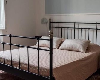 B&B Arena Alfieri - Livourne - Chambre