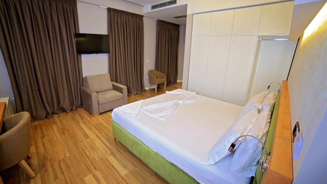 Lord Hotel Tirana