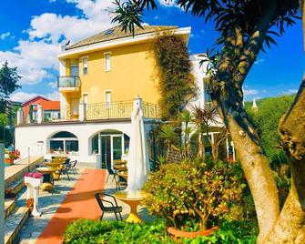 Hotel Bellavista - San Bartolomeo al Mare - Servicio de la propiedad