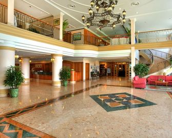 صن واي هوتل فنوم بنه - فنوم بينه - ردهة