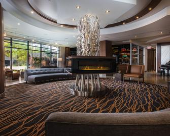 Delta Hotels by Marriott Waterloo - Waterloo - Lobby