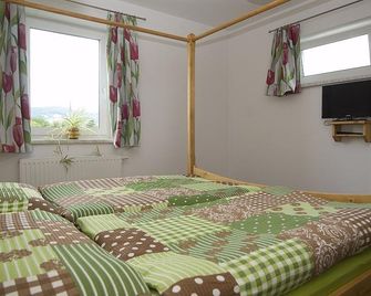 Gasthof Wachmann - Pischelsdorf in Steiermark - Bedroom