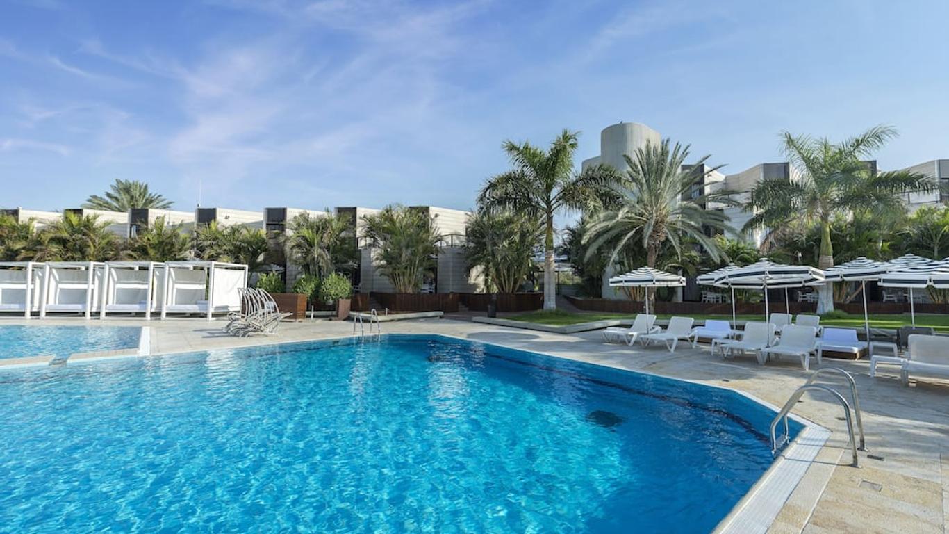 מלון ישרוטל ריביירה קלאב