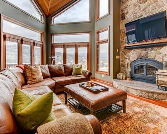 Bretton Woods Mountainside Townhomes By Bretton Woods Vacations - Carroll - Living room