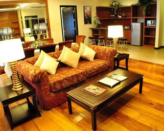 Hotel Elizabeth Cebu - סבו סיטי - סלון