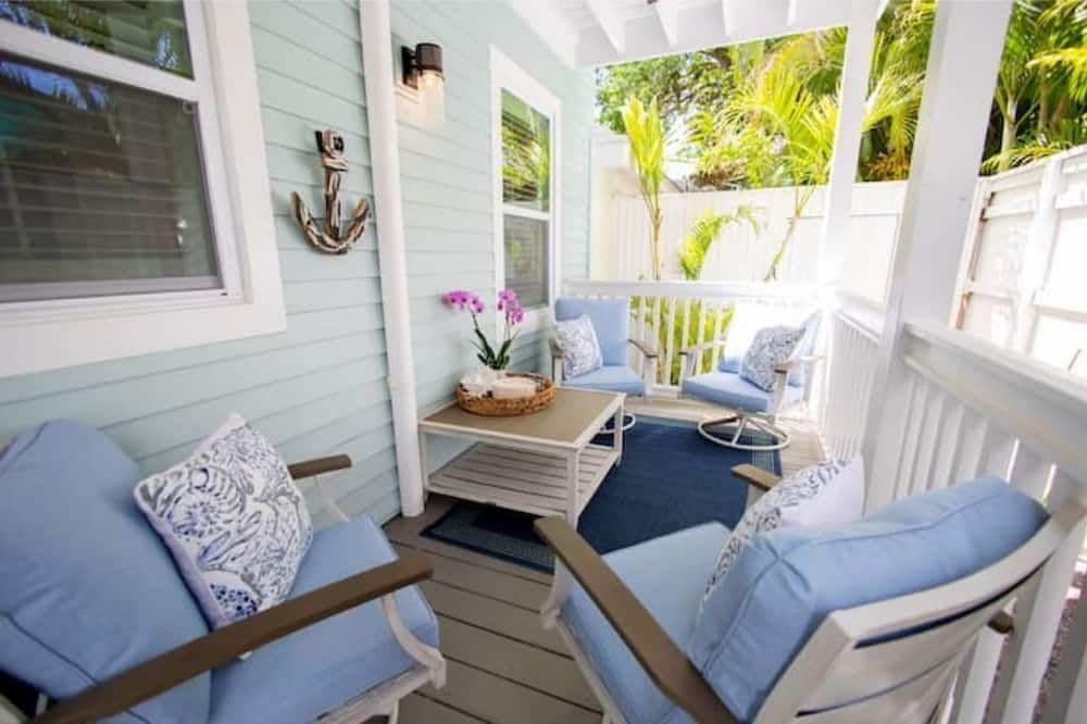 The Coral Cottage in Historic Key West - Key West - Binnenhof
