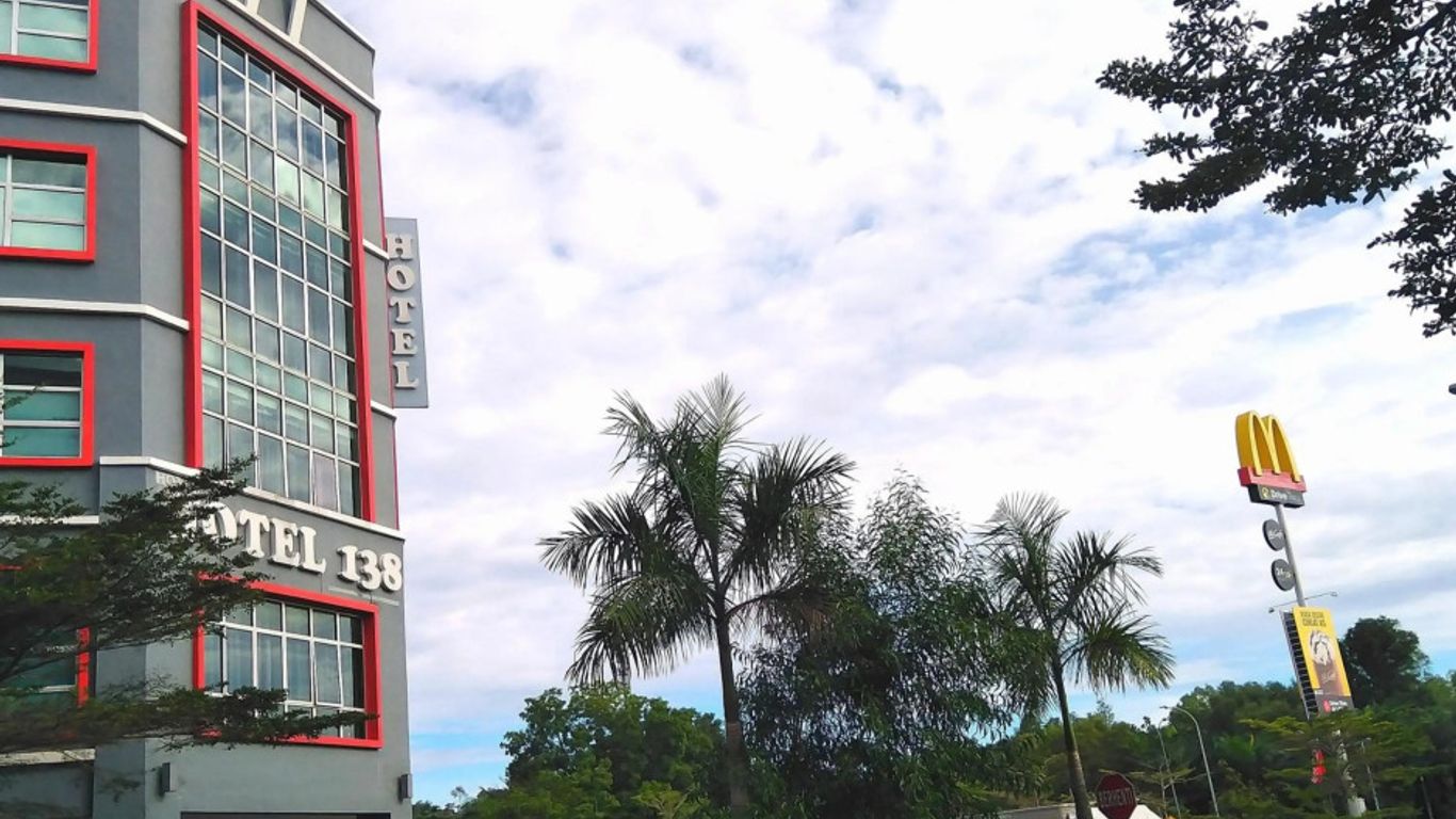Hotel 138 @ Bestari
