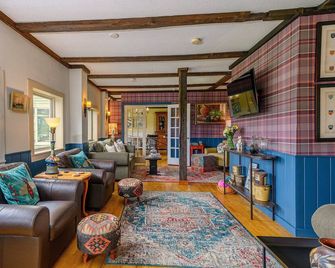 Brass Lantern Inn - Stowe - Sala de estar