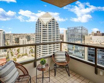 Panoramic Bay & City Views 2brpoolgymparking - San Diego - Balkon