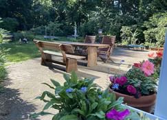 Charming apartment in a golfer's paradise - Bardowick - Patio