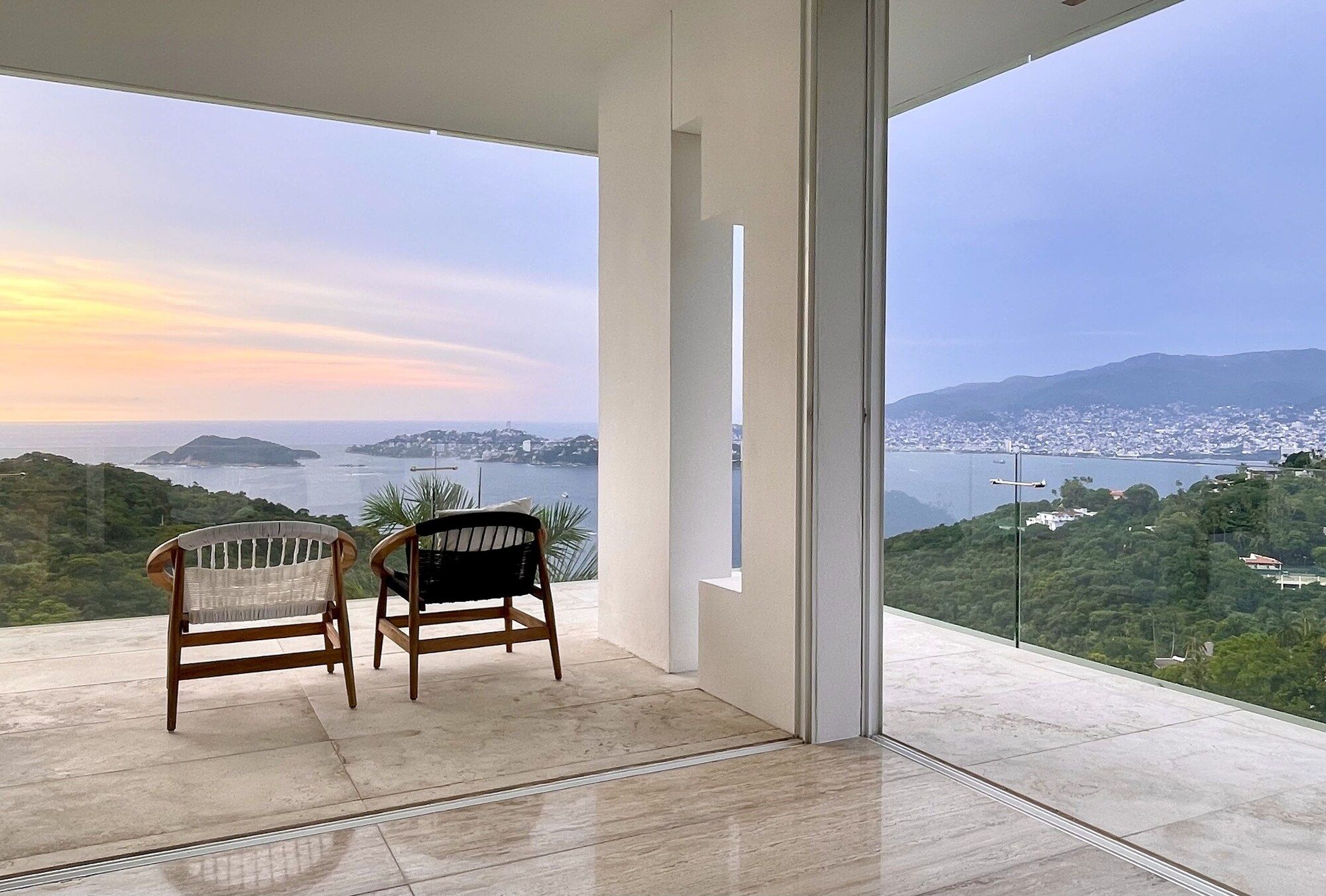 إنكانتو أكابولكو - اكابولكو - شرفة