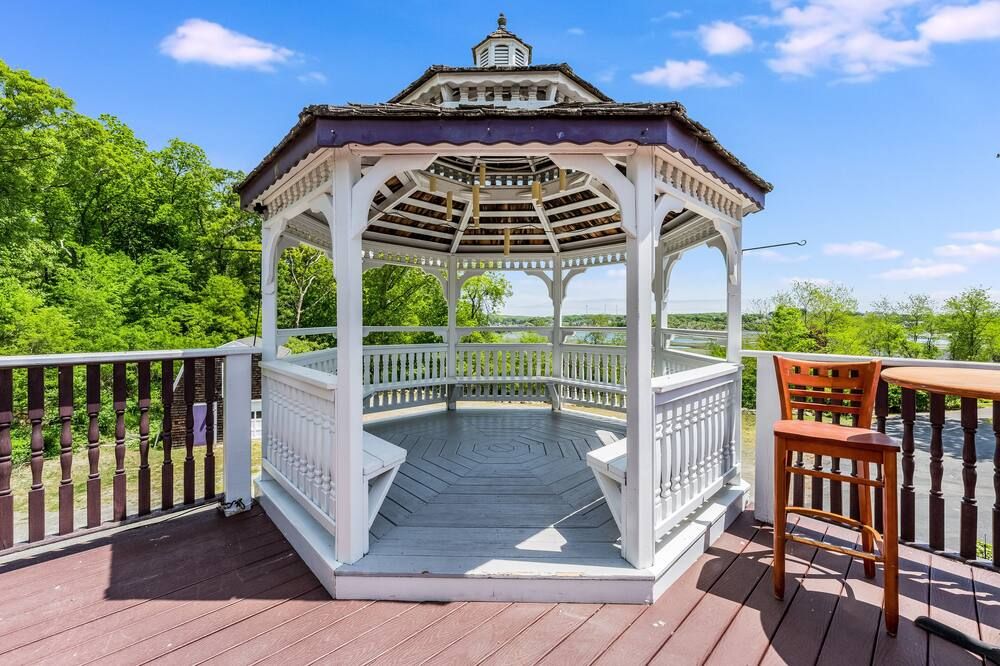 Castle Manor Inn - Gloucester - Balcone
