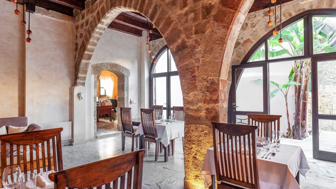 Spirit Of The Knights Boutique Hotel