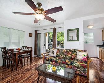 Keauhou Kona Surf & Racquet Club #37 - Kahaluu-Keauhou - Living room