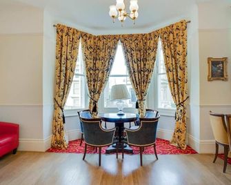 Sea Shell Hotel - Eastbourne