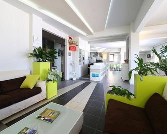 Hotel Caravel - Marotta - Lobby