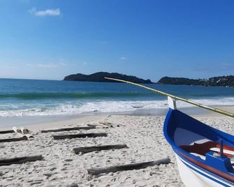 بوسادا دون بابلو - بومبينهاس - شاطئ