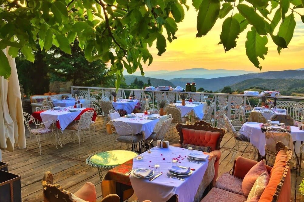 فندق نيسانيان