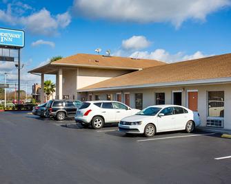 Rodeway Inn Lake City - Lake City - Building