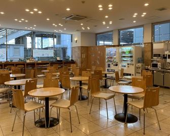 Toyoko Inn Shin-Yokohama Ekimae Shinkan - Yokohama - Restaurant