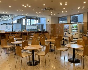 Toyoko Inn Shin-Yokohama Ekimae Shinkan - Yokohama - Restaurant