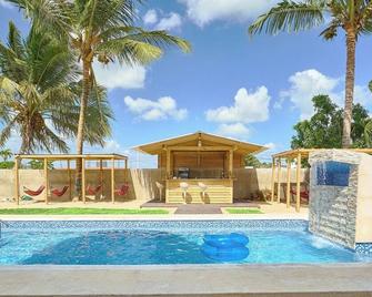 The Patio #12 Bed and Breakfast with Pool - Higüey - Piscina