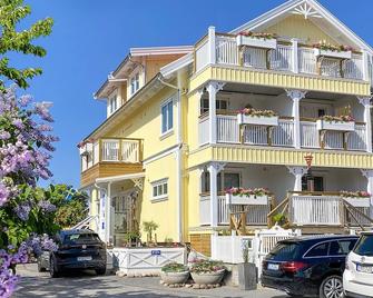 Skaftö Hotell Villa Lönndal, Grundsund - Grundsund - Edificio