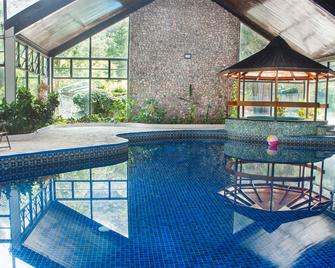 Hotel Bambito & Resort by Faranda Boutique - Volcán - Piscina