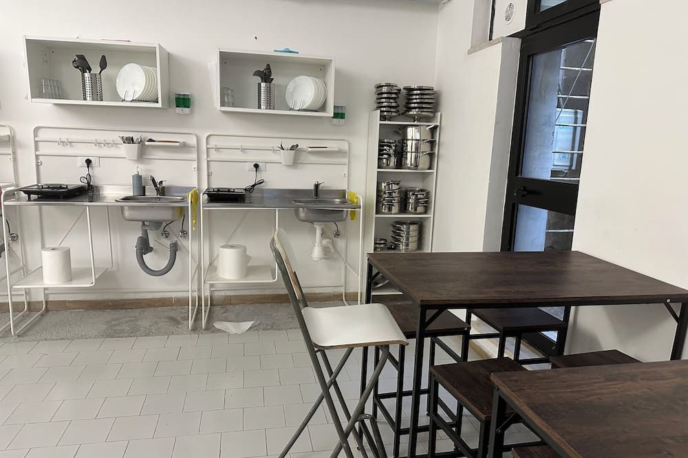 هوست باري سنترالي - هوستل - باري - مطبخ